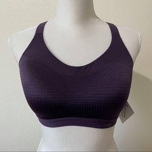 Lightweight Sport Bra by Victoria Secret